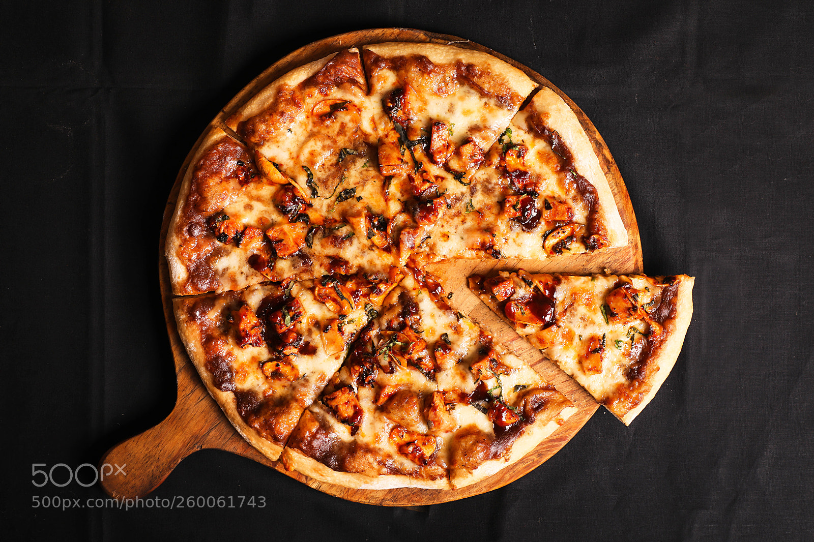Canon EOS 5D Mark IV sample photo. Pizza photography