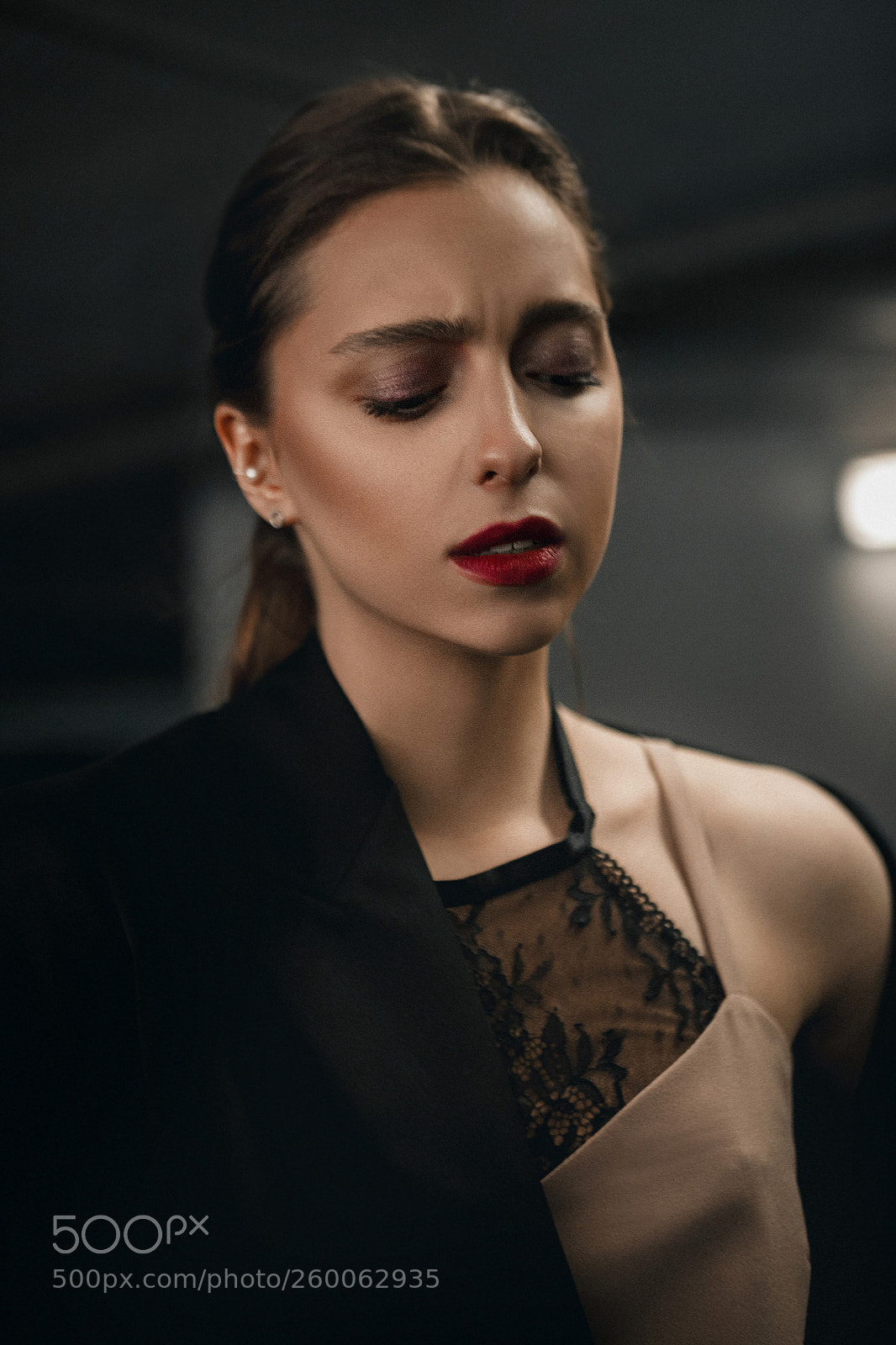 Canon EOS 5D Mark II sample photo. () photography