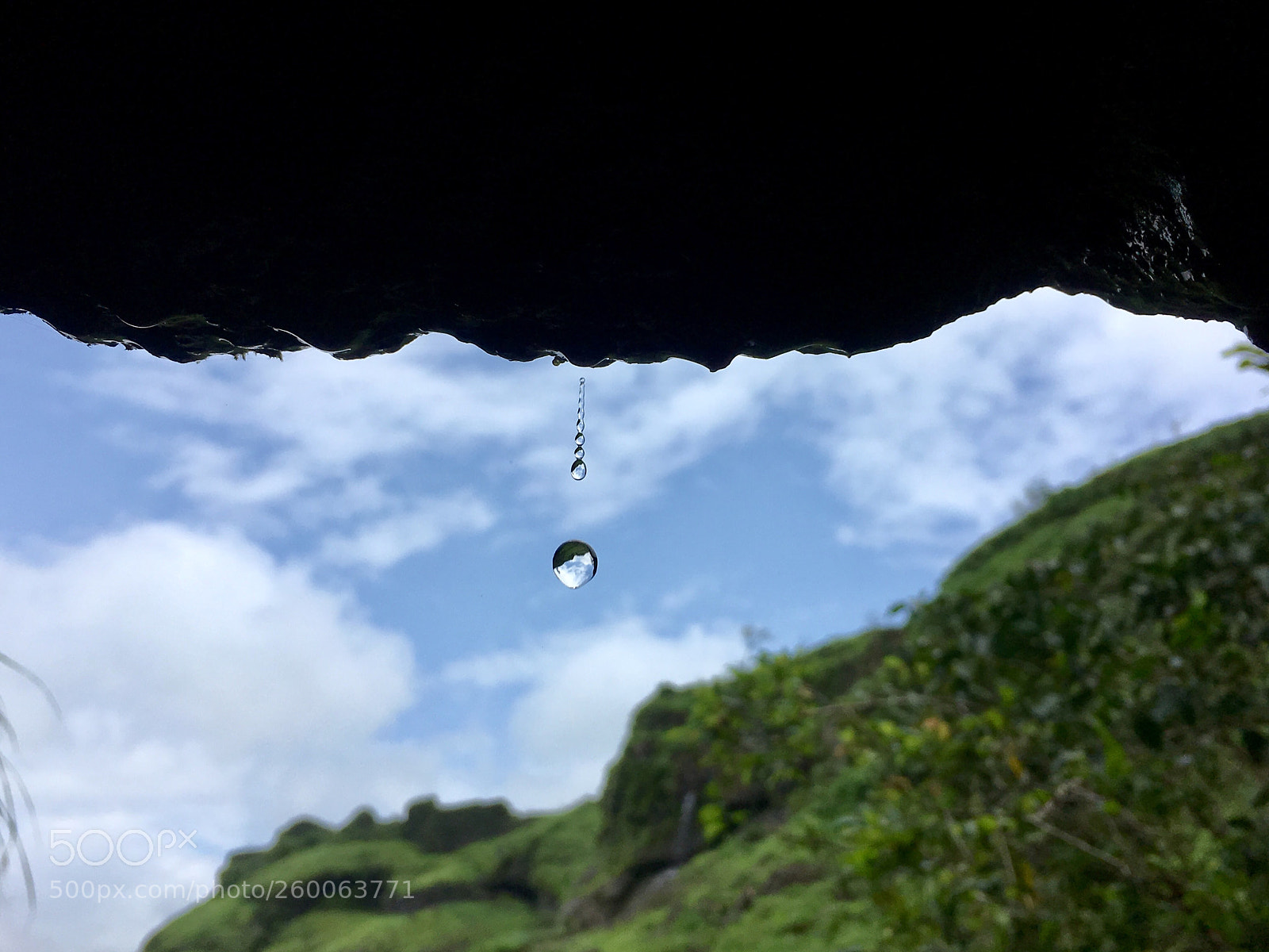 Apple iPhone SE sample photo. Drop from cave photography