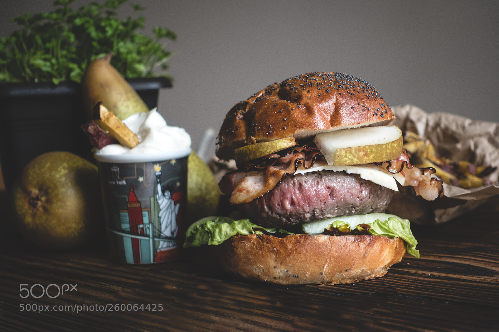 Sony Cyber-shot DSC-RX100 IV sample photo. Delicious burger with pears photography