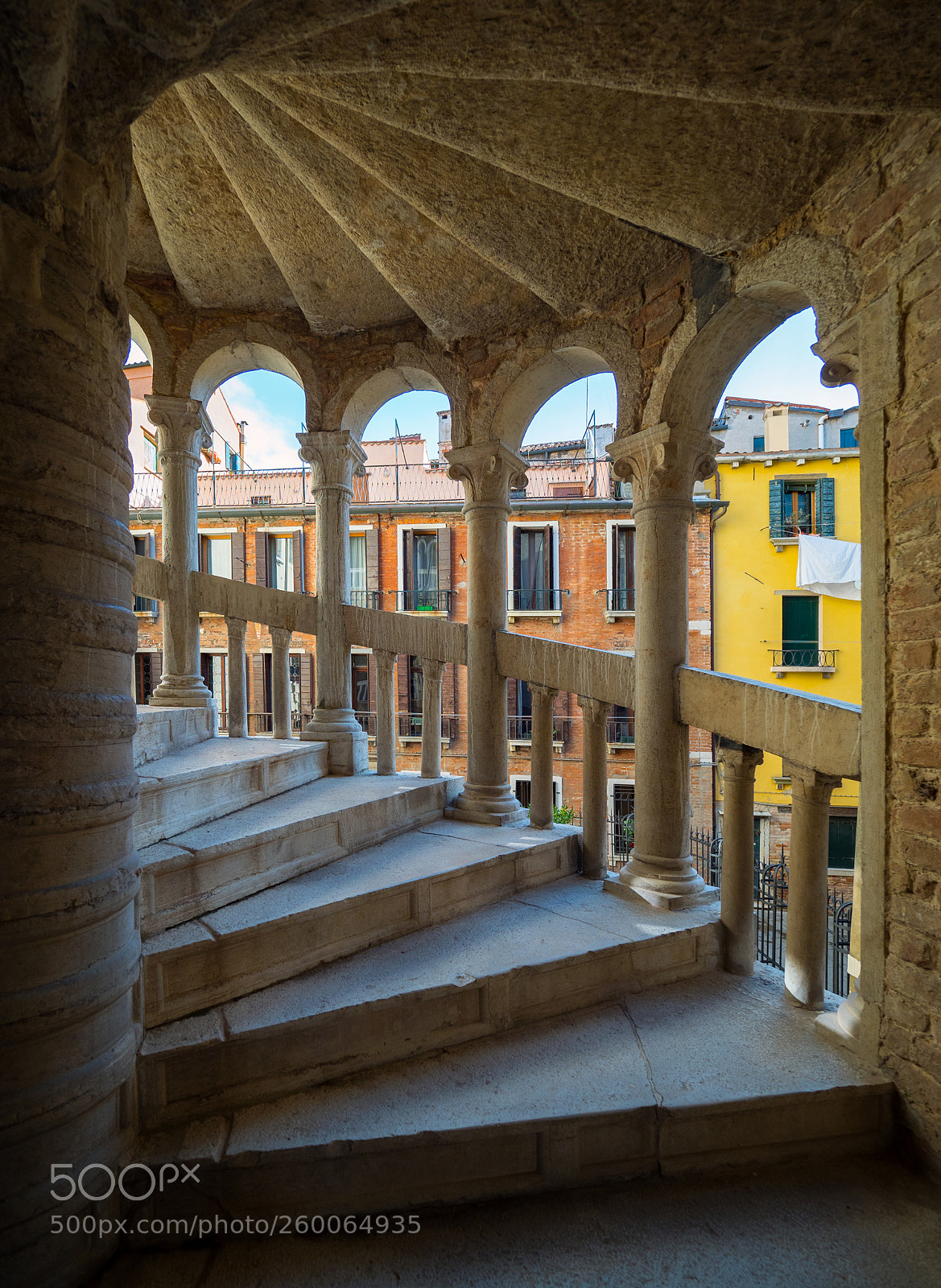 Olympus OM-D E-M1 Mark II sample photo. Scala contarini stairs photography
