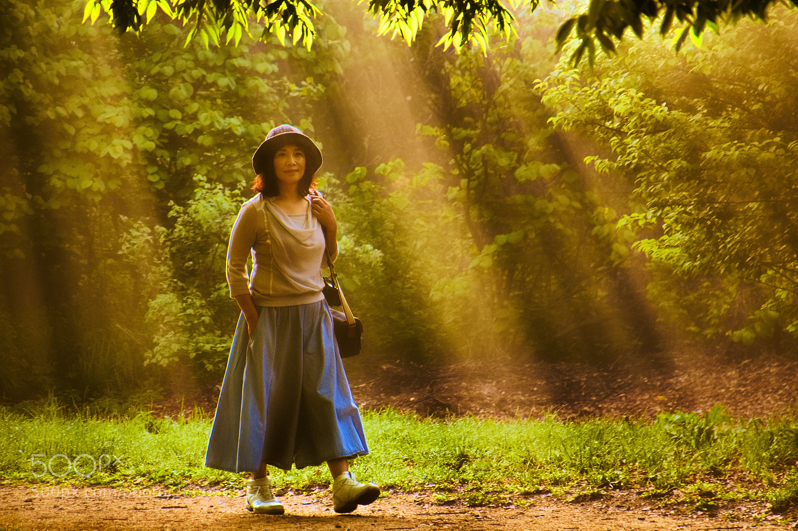 Nikon D500 sample photo. A woman in the photography