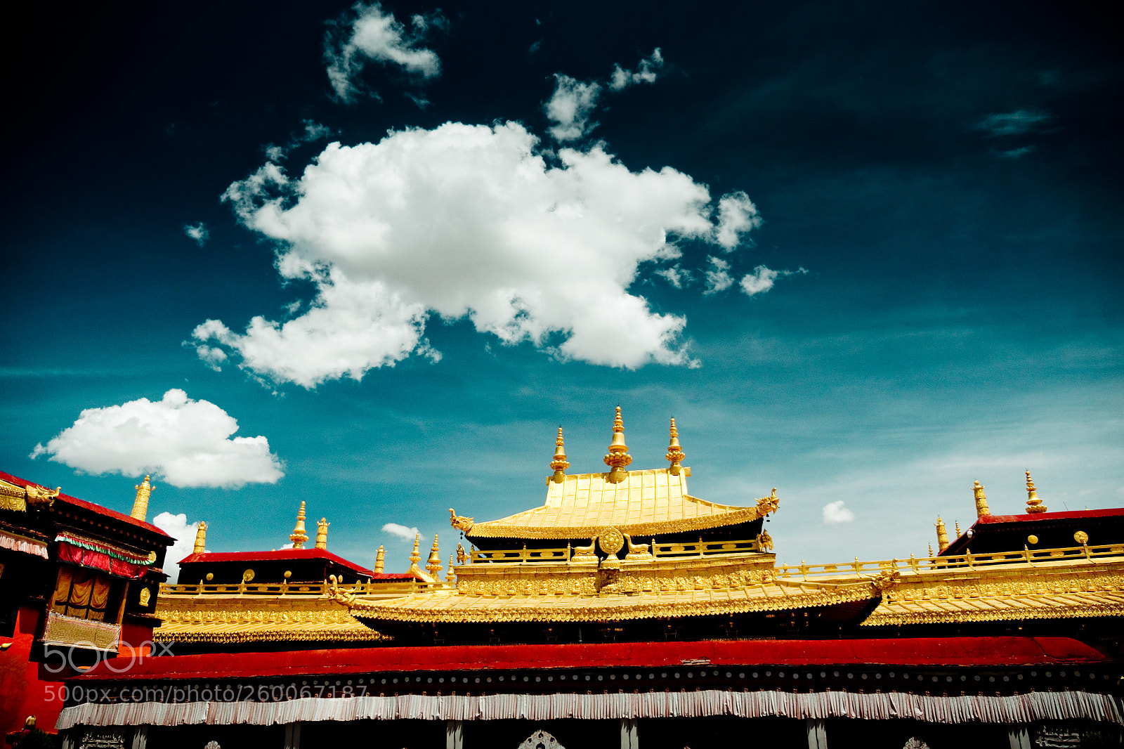 Panasonic Lumix DMC-GH4 sample photo. Jokhang temple tibetan buddhism photography