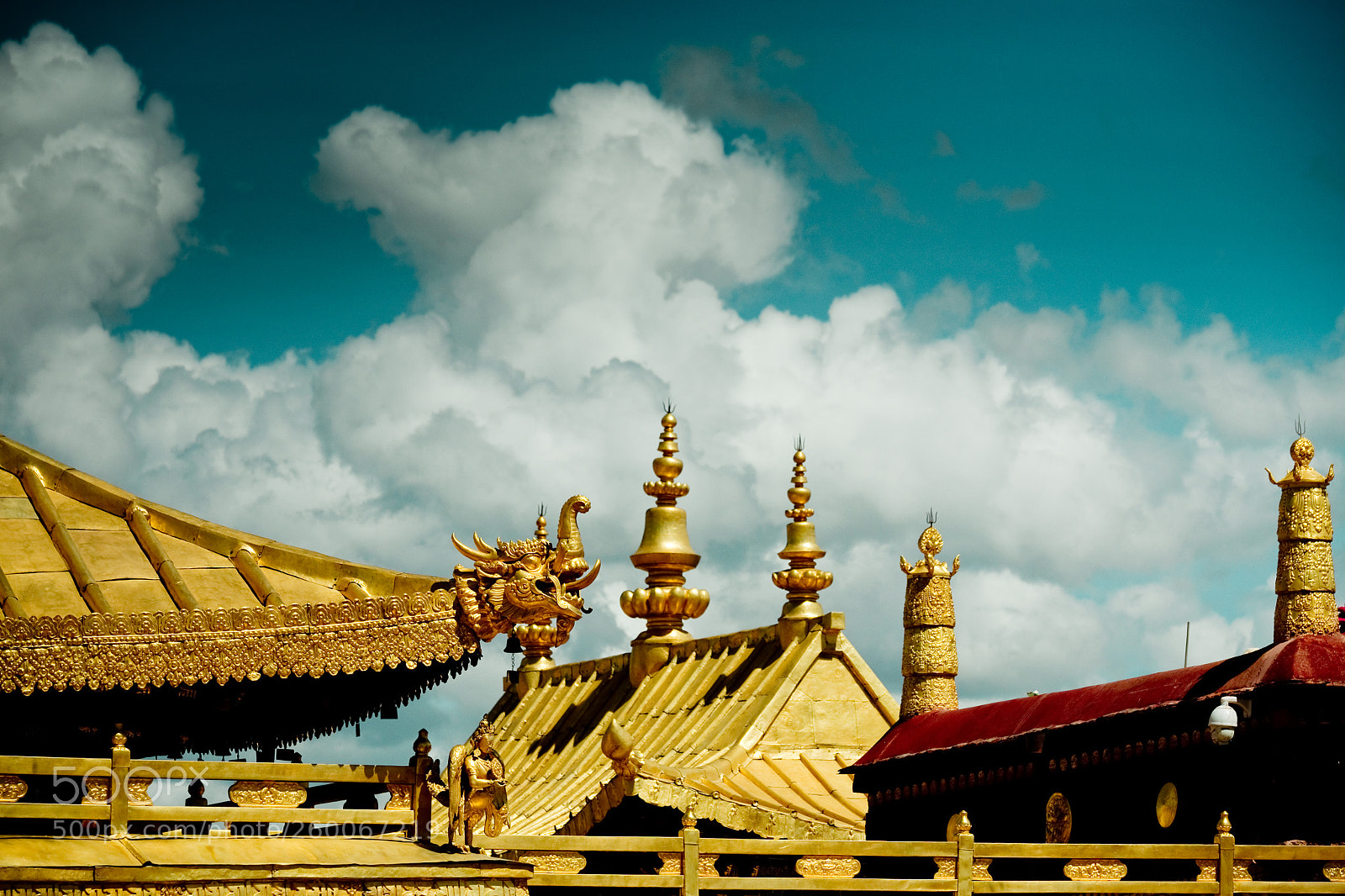 Panasonic Lumix DMC-GH4 sample photo. Jokhang temple tibetan buddhism photography