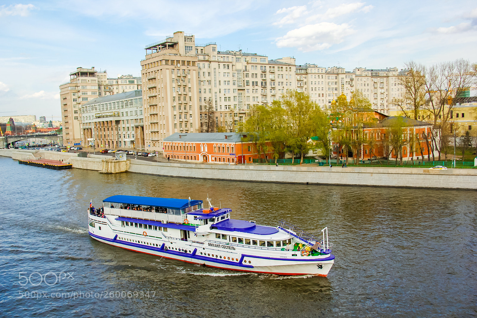 Canon EOS 60D sample photo. Moscow river photography