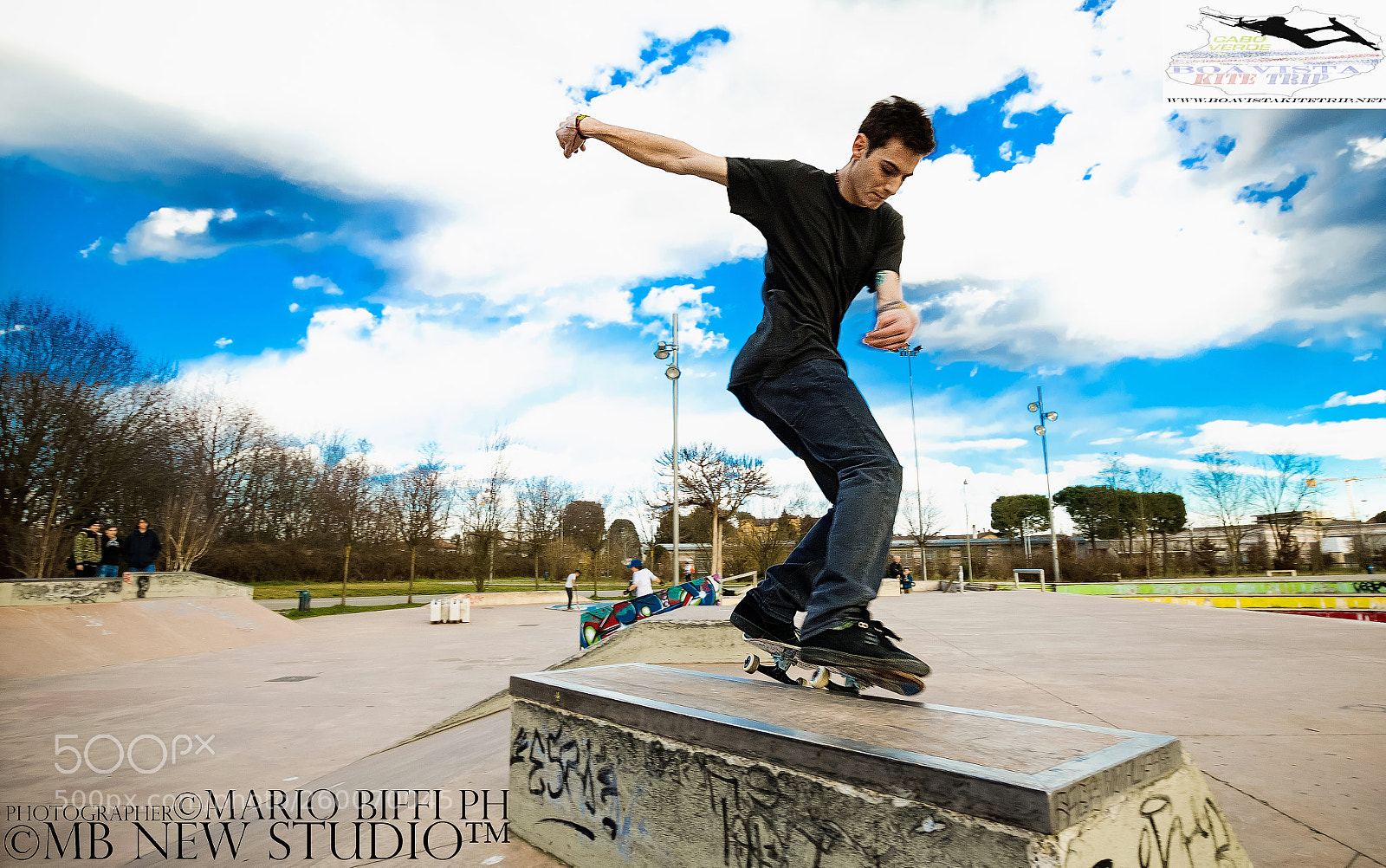 Canon EOS 70D sample photo. Skate park plaza photography