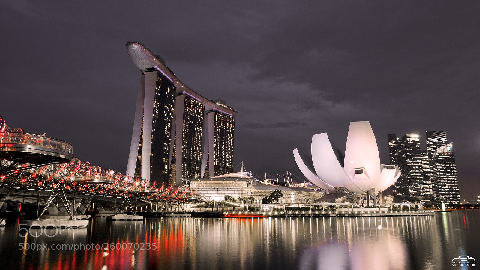 Panasonic Lumix DMC-GH3 sample photo. Lights in singapore photography