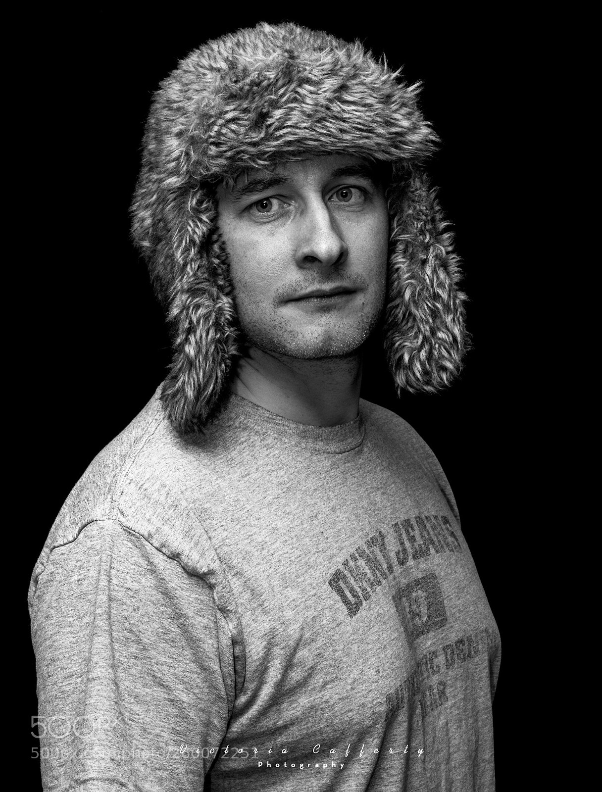 Canon EOS 70D sample photo. The hat photography