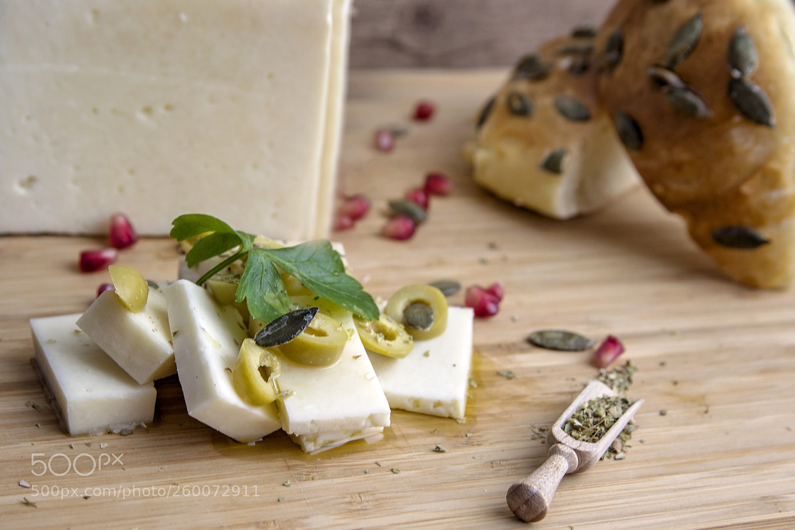 Nikon D7200 sample photo. Cheese, bread, olives, tomato photography