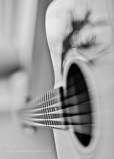 Canon EOS 5D Mark II sample photo. Rays of music photography