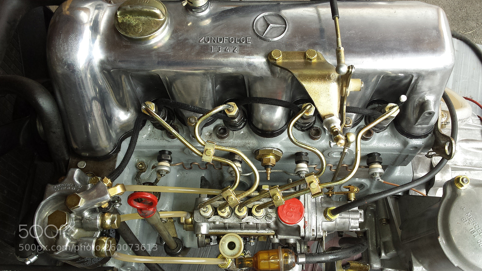 Samsung Galaxy S4 sample photo. Mercedes benz diesel engine.jpg photography
