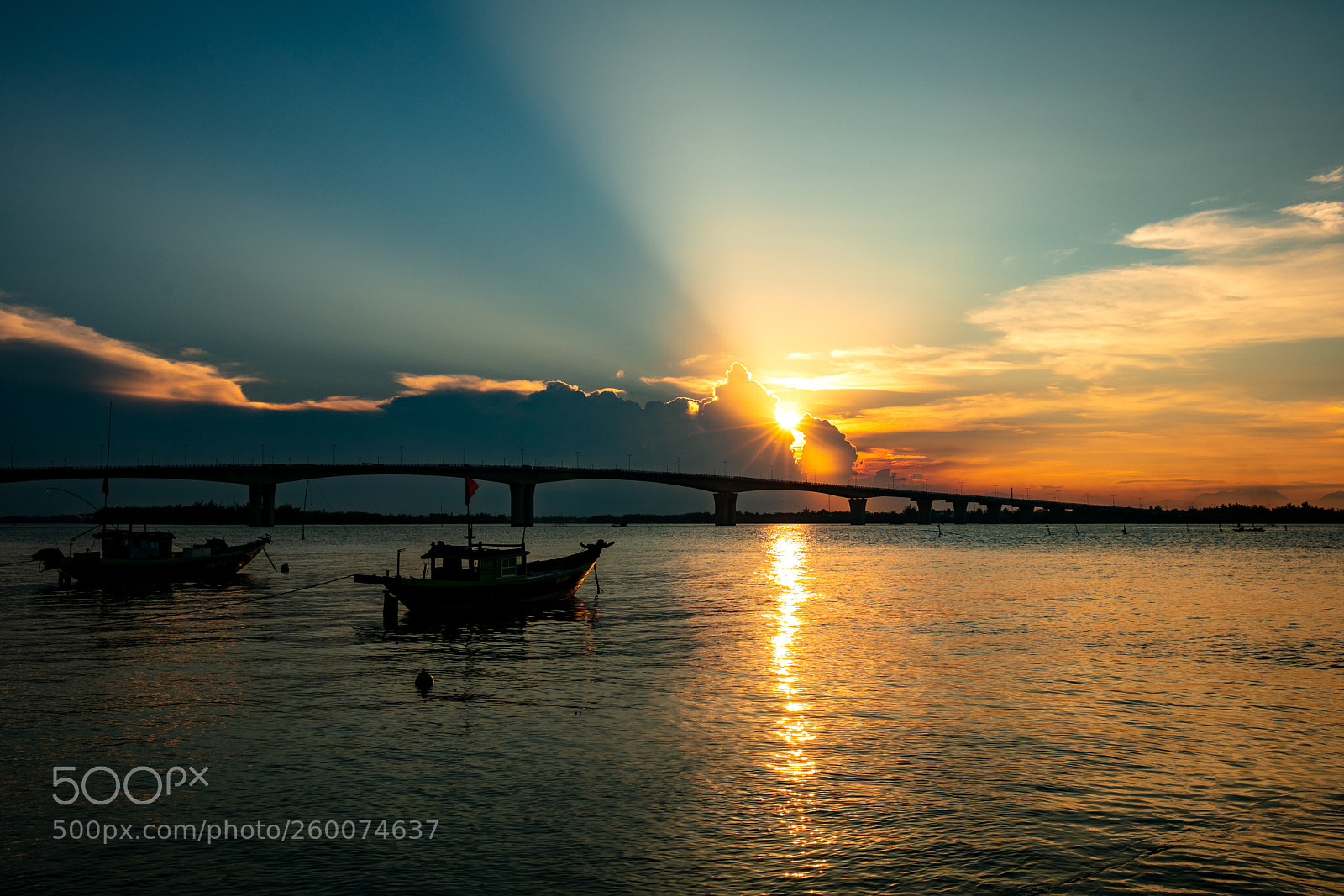 Canon EOS 5DS R sample photo. Cau cua dai photography