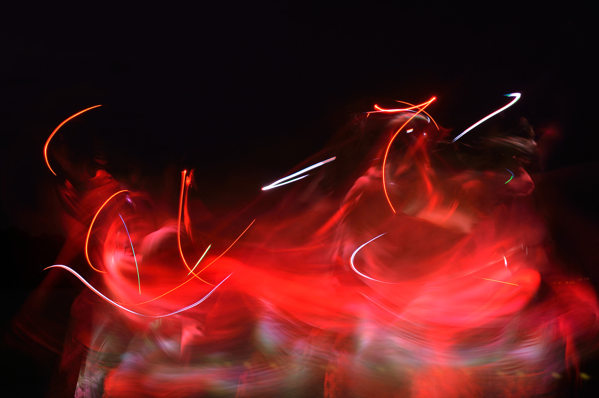 Nikon AF-S Micro-Nikkor 105mm F2.8G IF-ED VR sample photo. Party in red photography