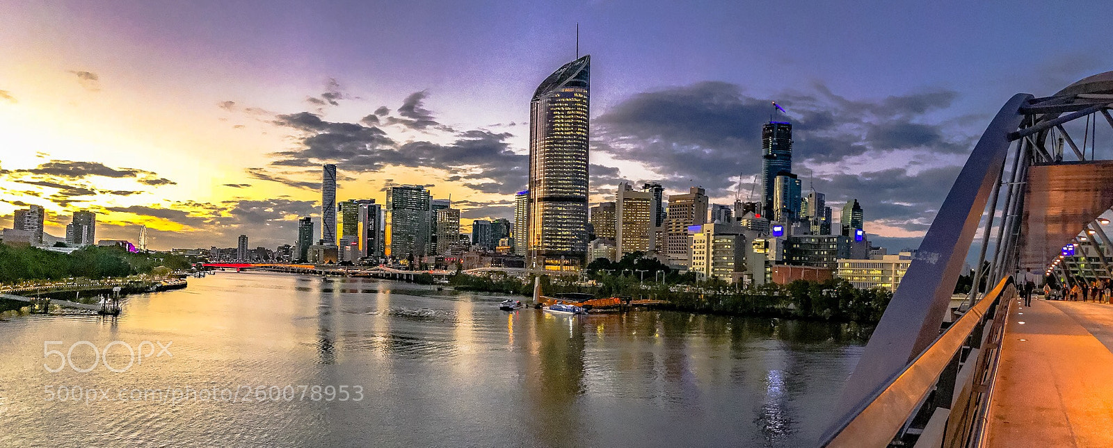 Apple iPhone 7 sample photo. Brisbane from the goodwill photography