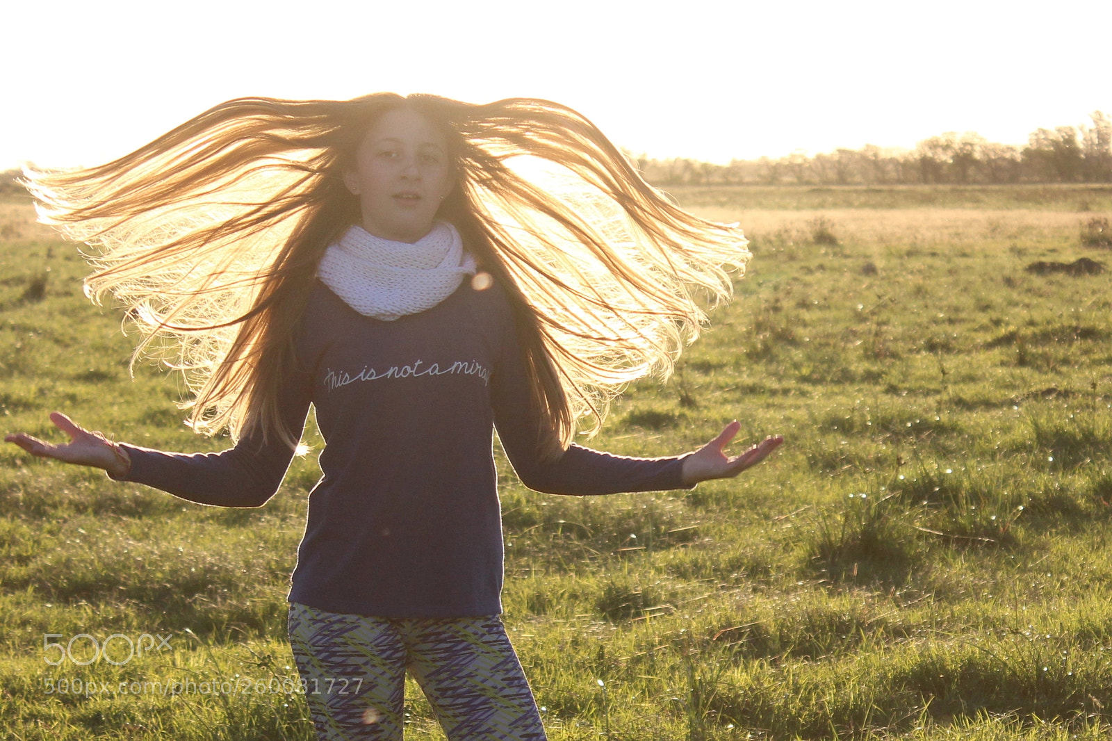 Canon EOS 1200D (EOS Rebel T5 / EOS Kiss X70 / EOS Hi) sample photo. Pelos al viento photography