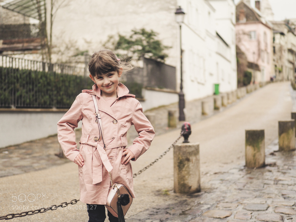 Olympus OM-D E-M1 Mark II sample photo. Elena_montmartre photography