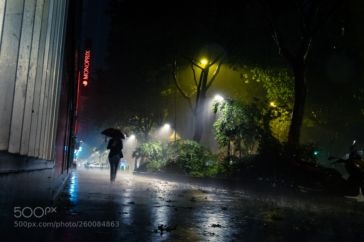 Fujifilm X-T1 sample photo. Under the thunderstorm. photography