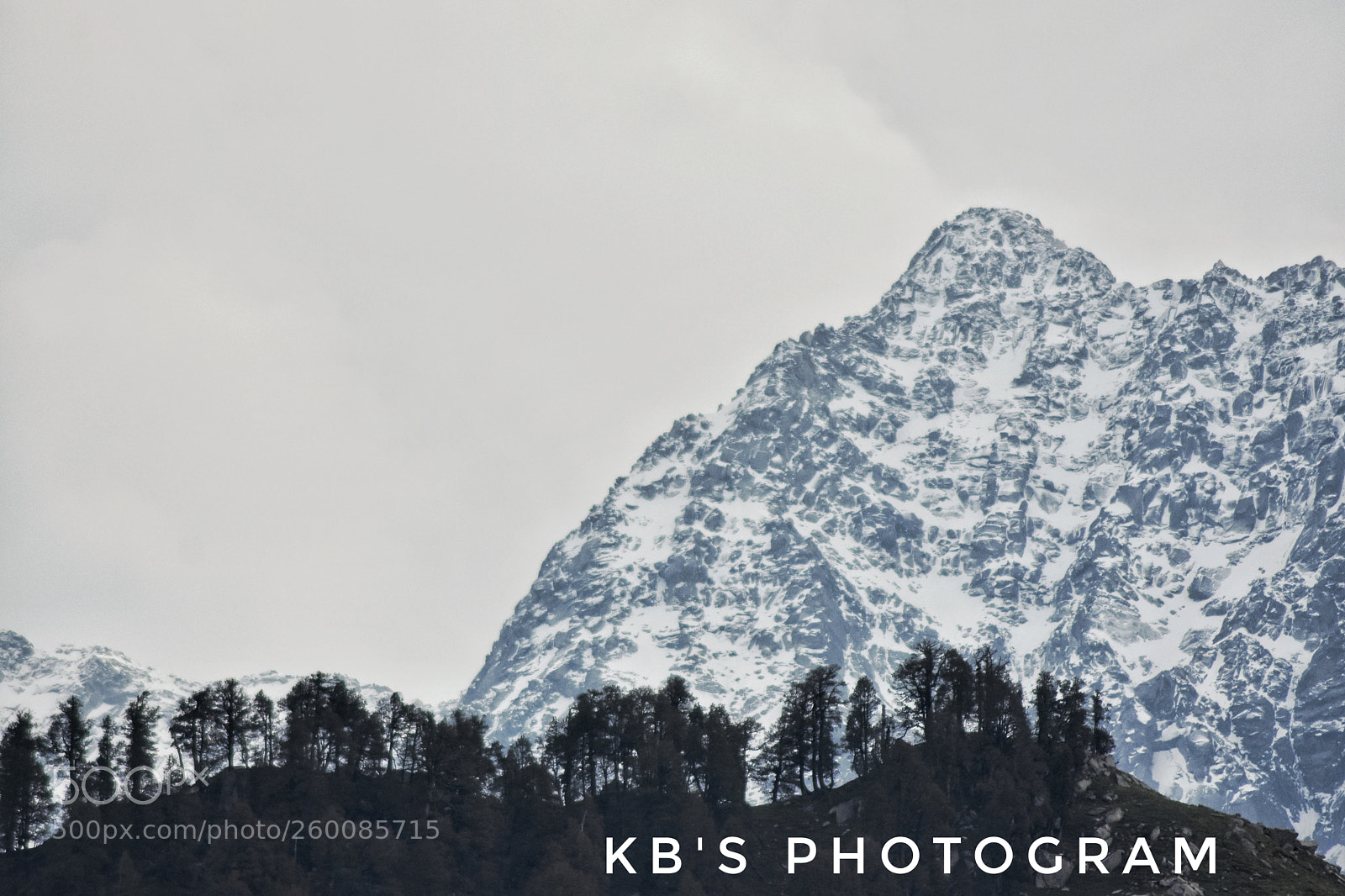 Nikon D3400 sample photo. Snowclad triund photography