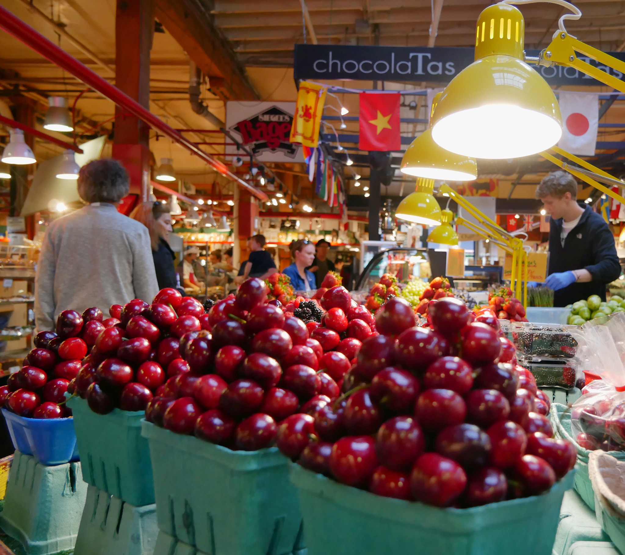 Panasonic DMC-G81 sample photo. Granville food market photography