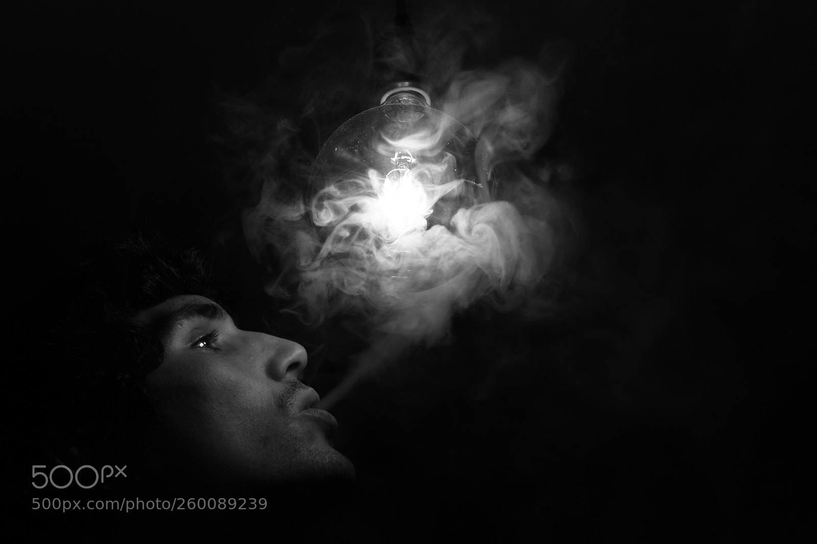Canon EOS 600D (Rebel EOS T3i / EOS Kiss X5) sample photo. Smoke waves photography