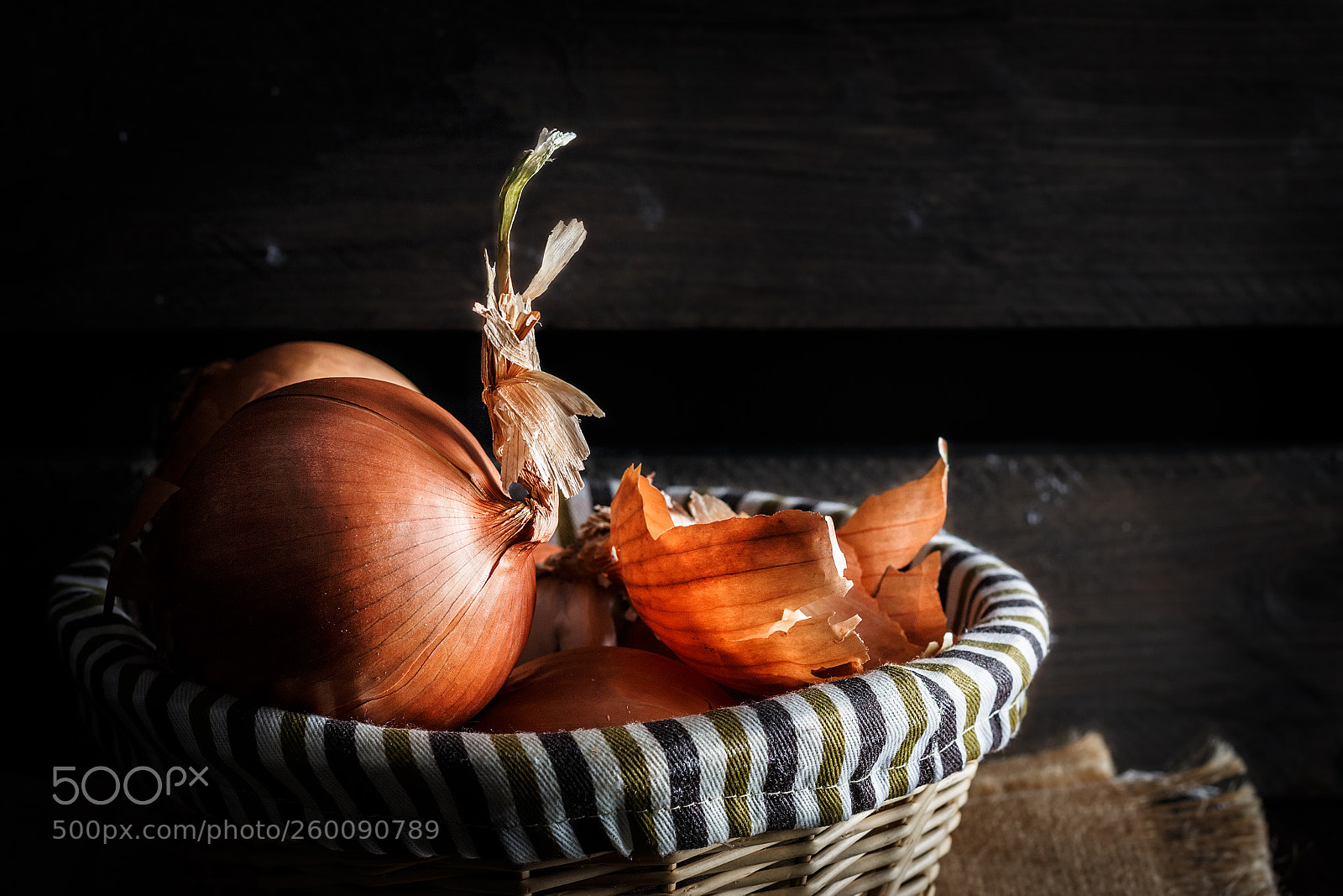Canon EOS 700D (EOS Rebel T5i / EOS Kiss X7i) sample photo. Still life of onion photography