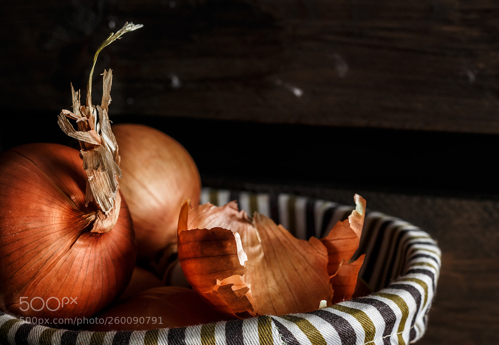 Canon EOS 700D (EOS Rebel T5i / EOS Kiss X7i) sample photo. Still life of onion photography