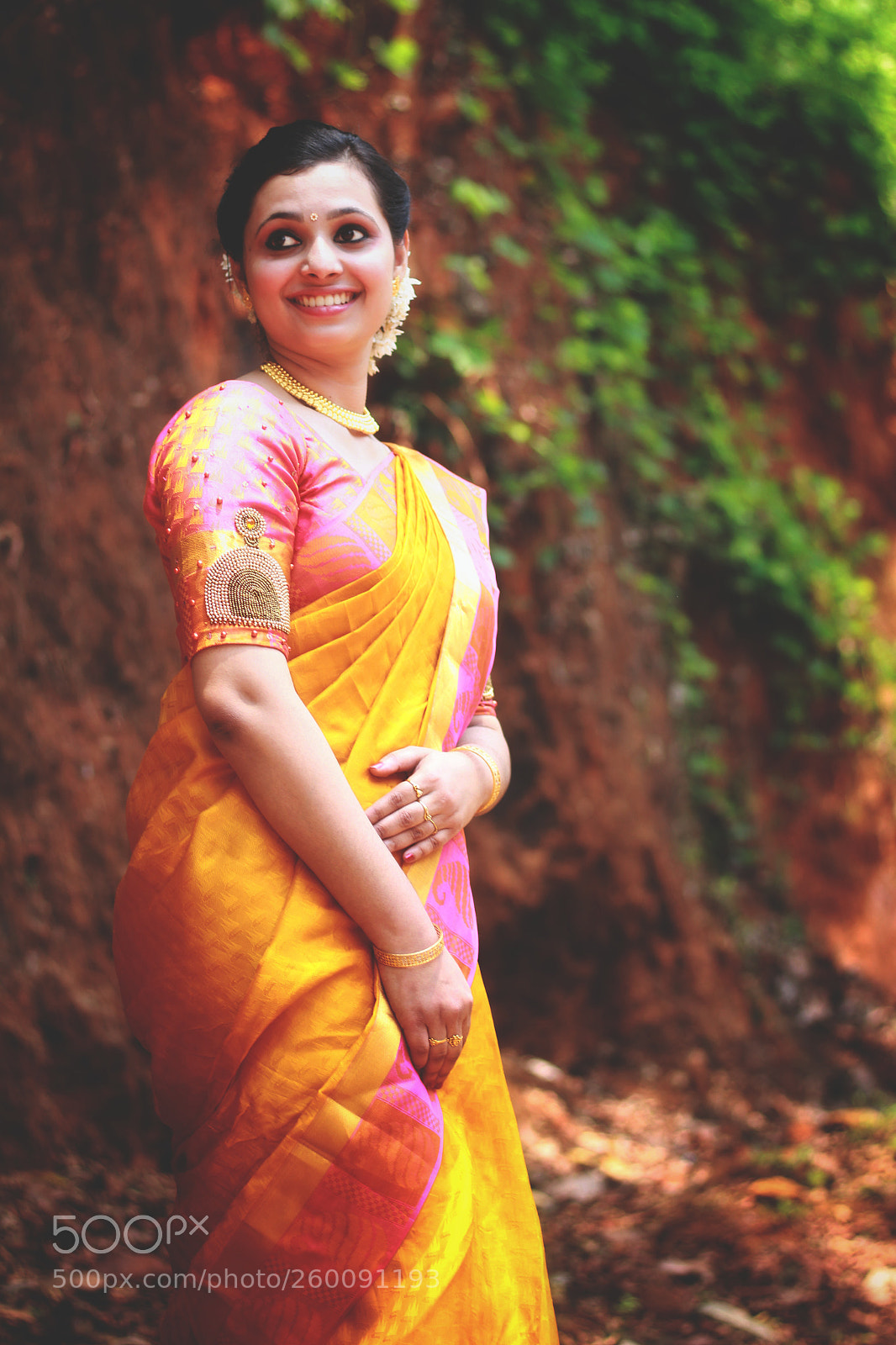 Canon EOS 1200D (EOS Rebel T5 / EOS Kiss X70 / EOS Hi) sample photo. Indian bride photography