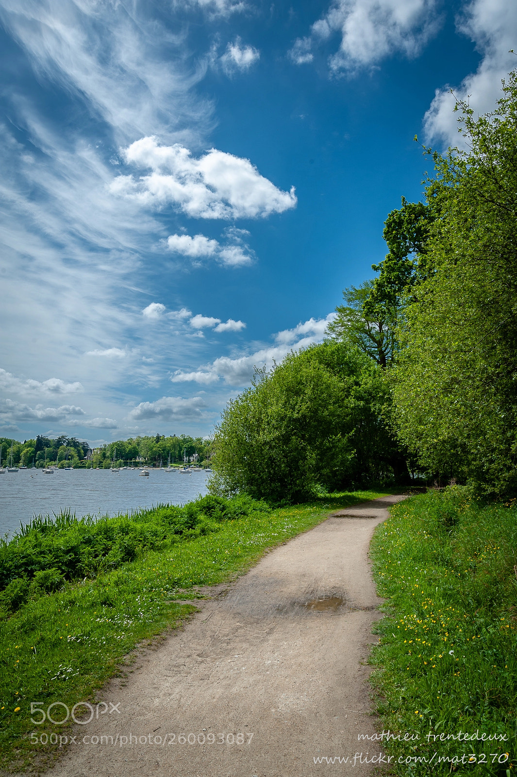 Nikon D700 sample photo. Chemin la gascherie photography