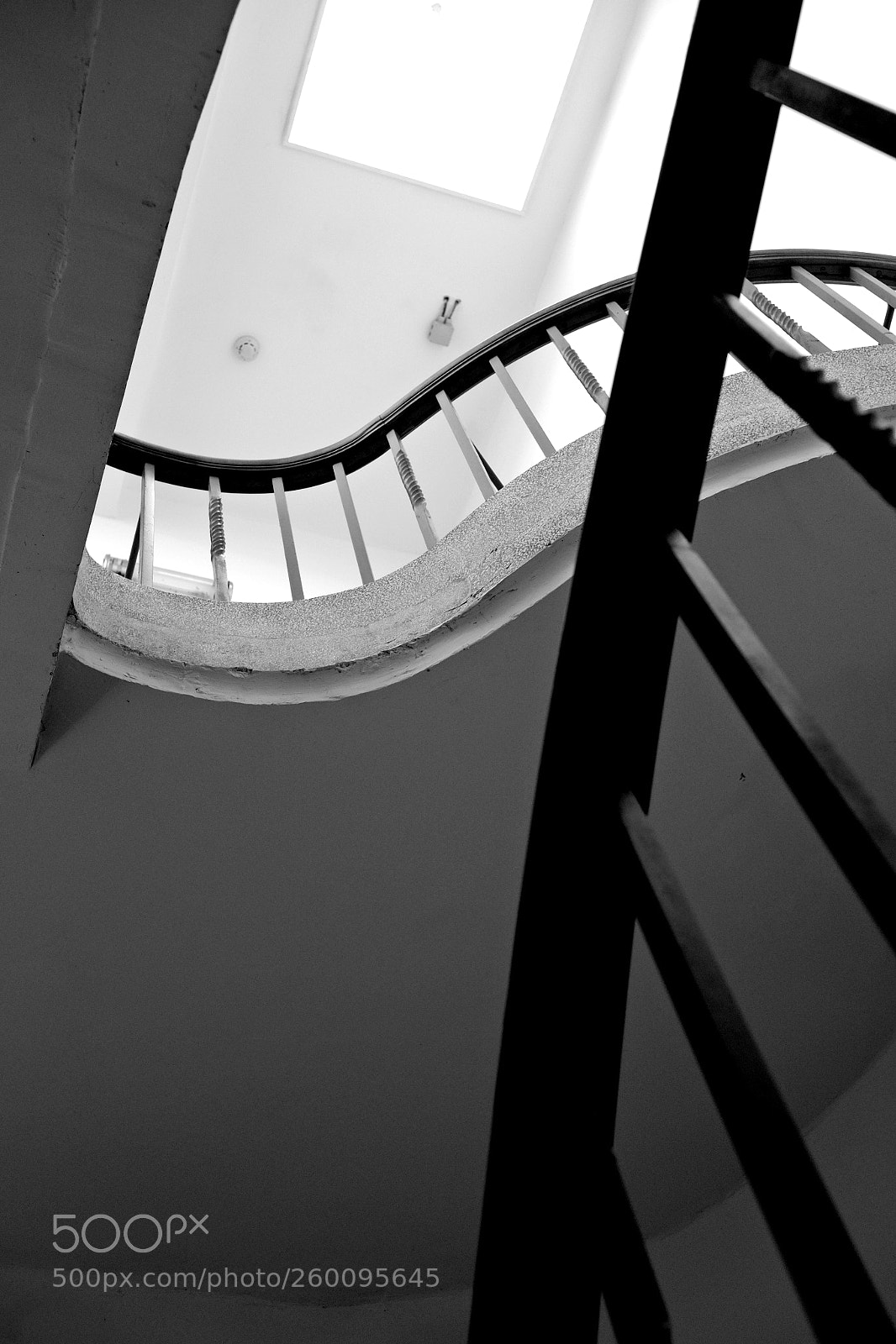 Fujifilm X-T10 sample photo. Stairscase photography