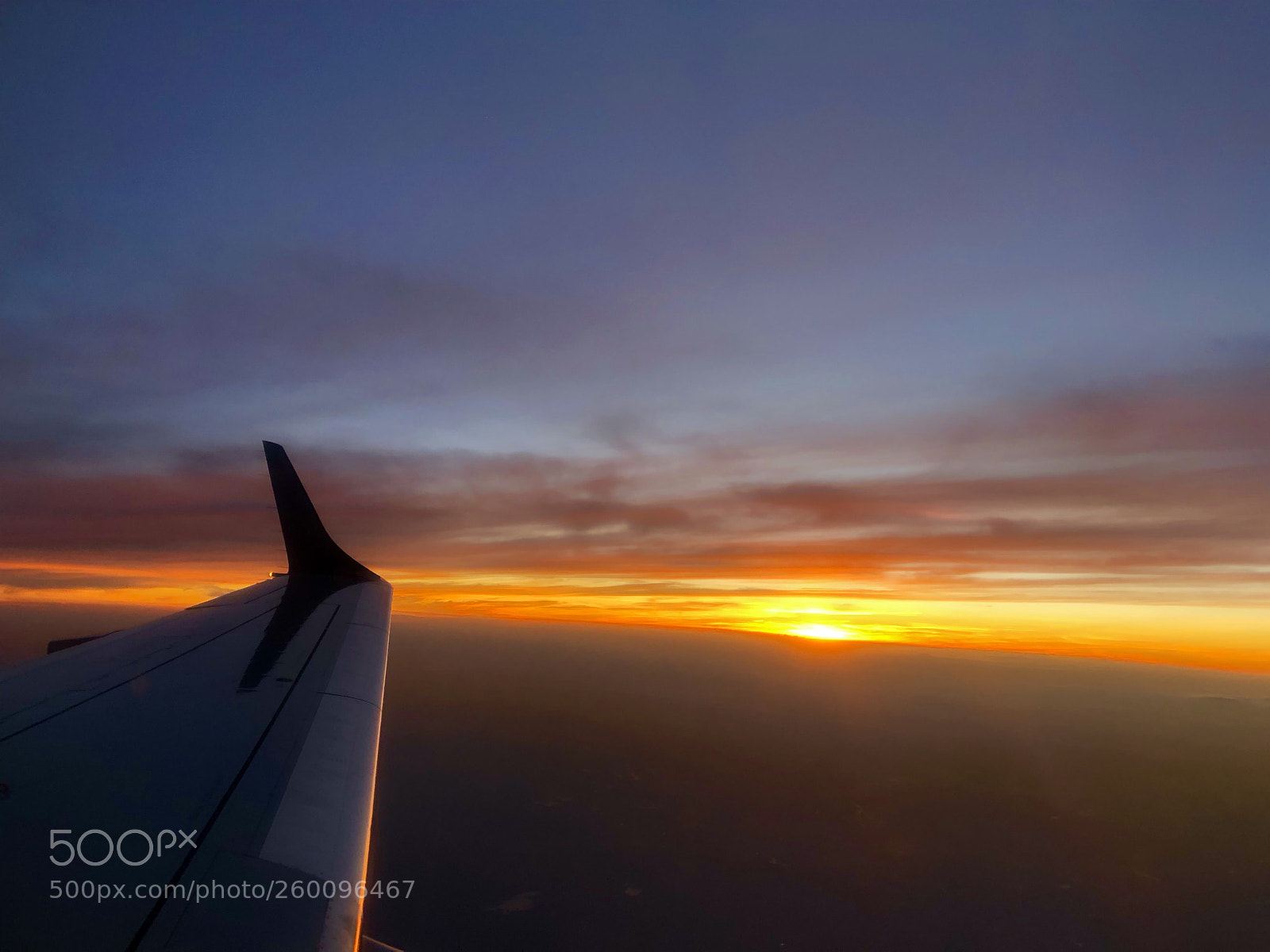 Apple iPhone 8 sample photo. Sunset seen through airplane photography