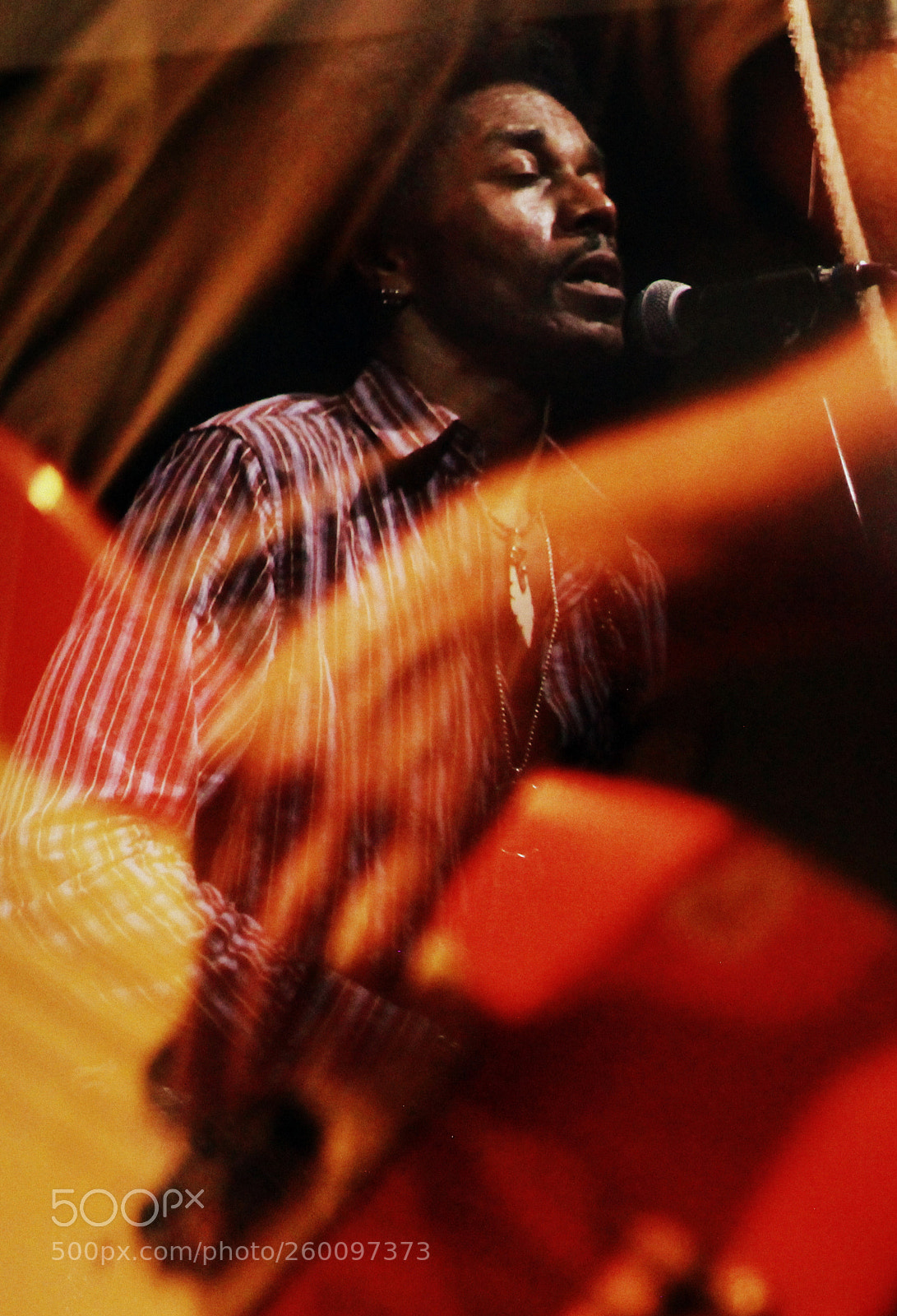 Canon EOS 60D + Canon EF 50mm F1.8 II sample photo. Rock and roll photography