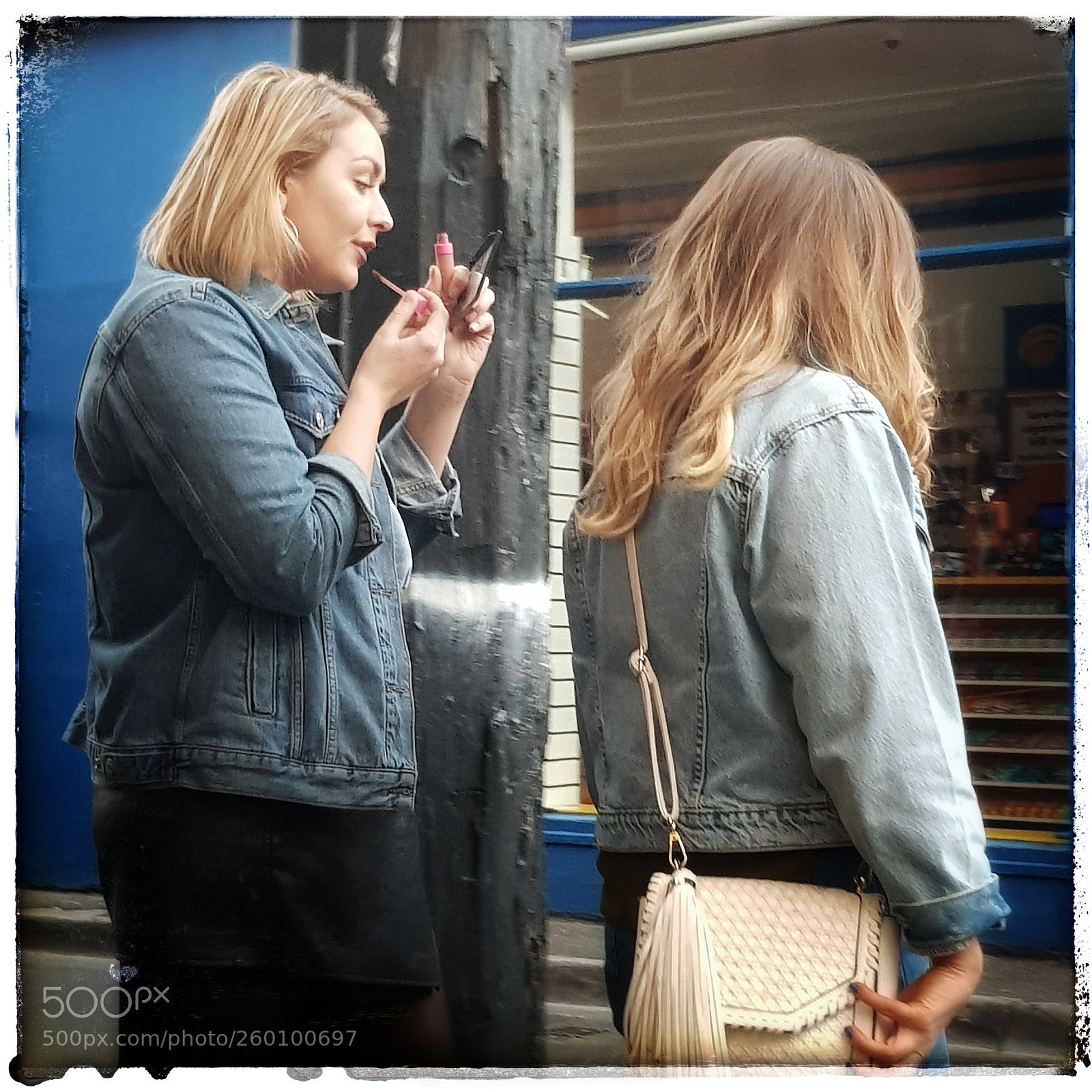 Samsung Galaxy S8 sample photo. Street moment photography