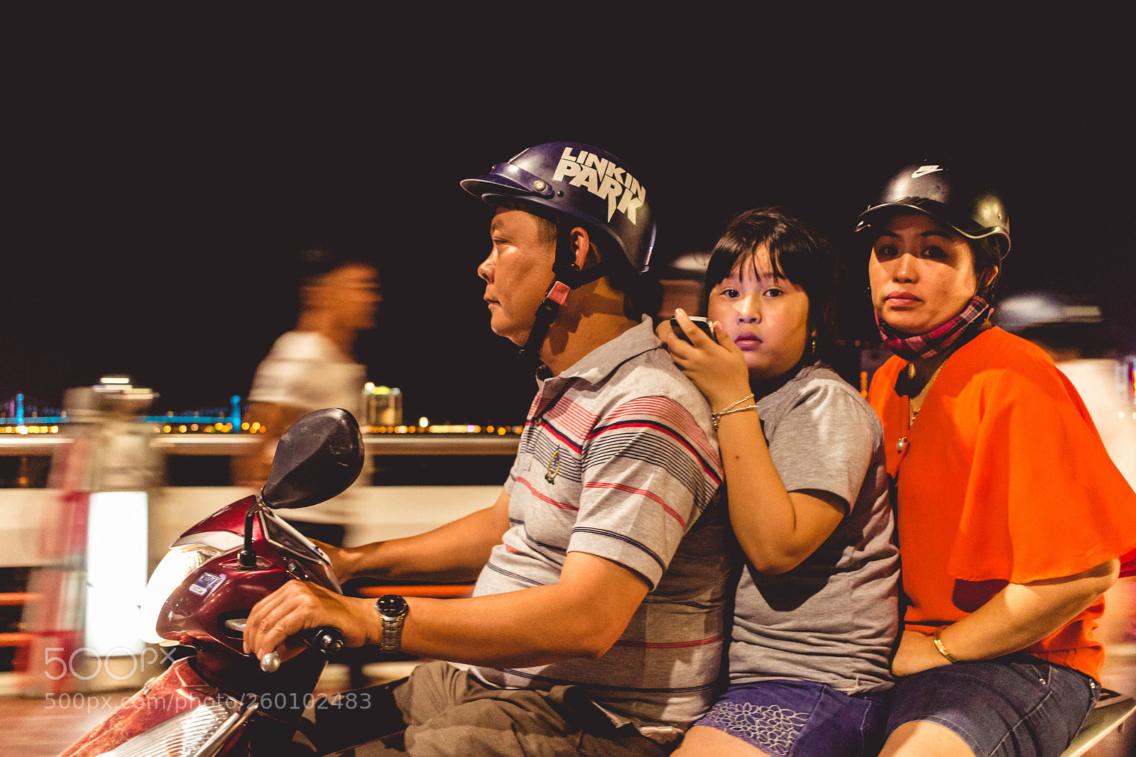 Canon EOS 70D sample photo. Family bike rides photography