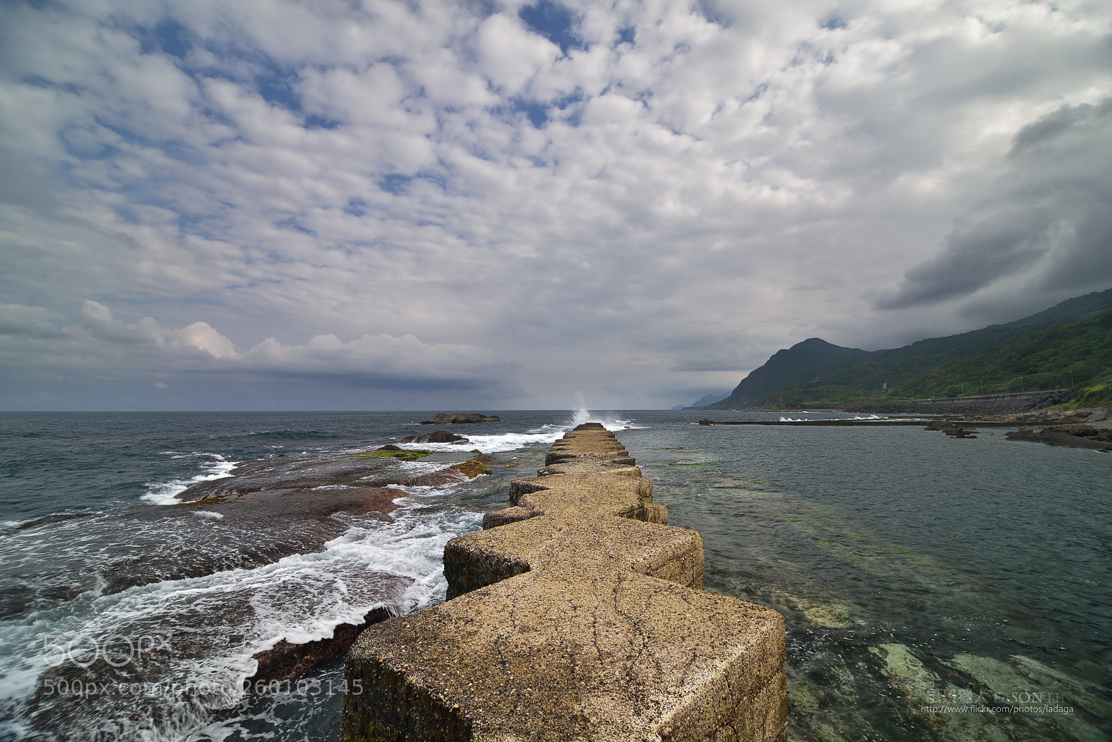Nikon D810 sample photo. 閃電式消波塊 photography
