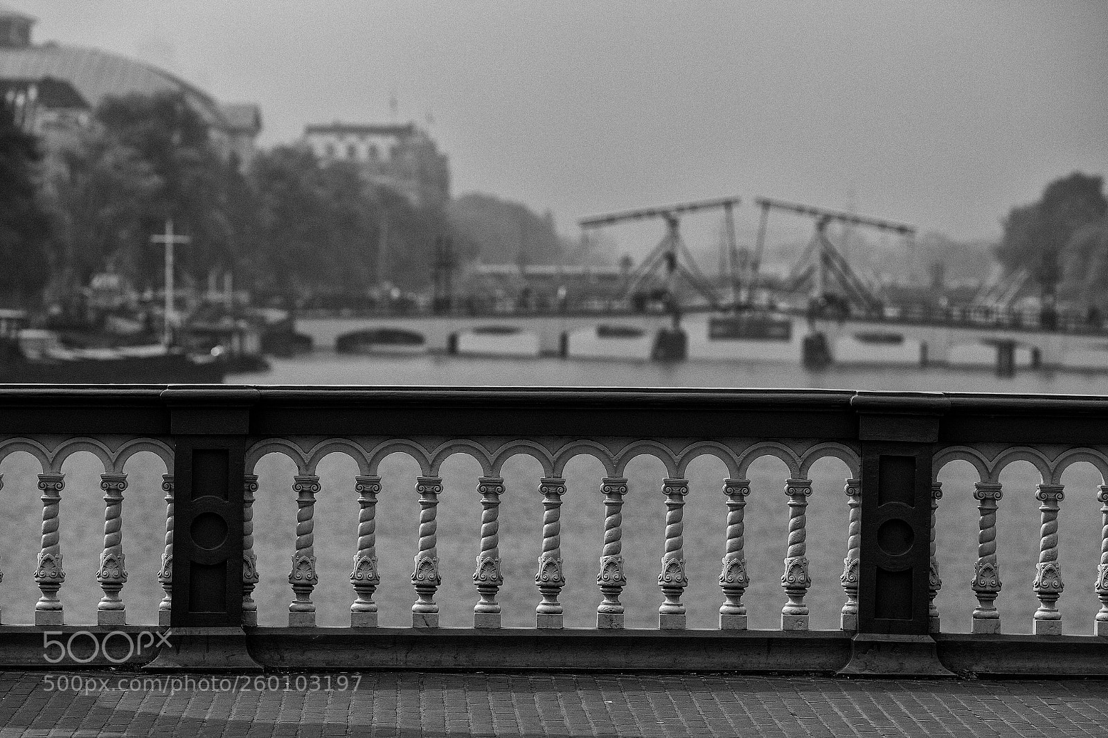 Canon EOS 5D Mark II sample photo. Amsterdam bridge photography