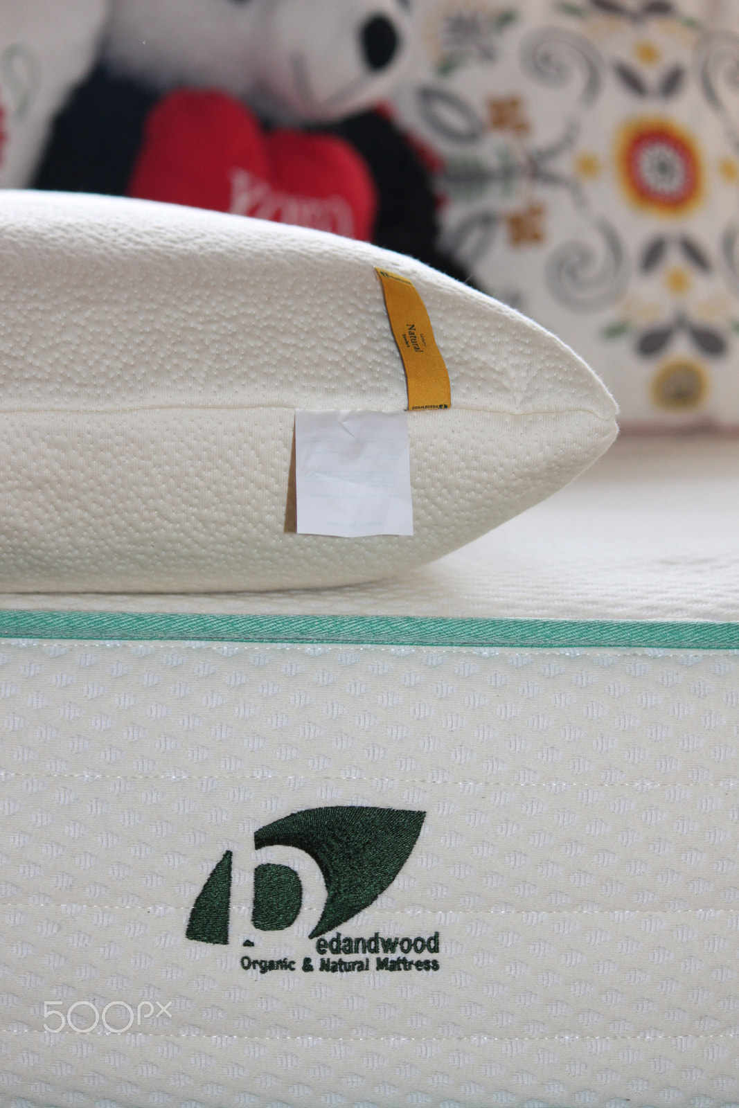 Canon EF-S 55-250mm F4-5.6 IS sample photo. Natural latex pillow photography