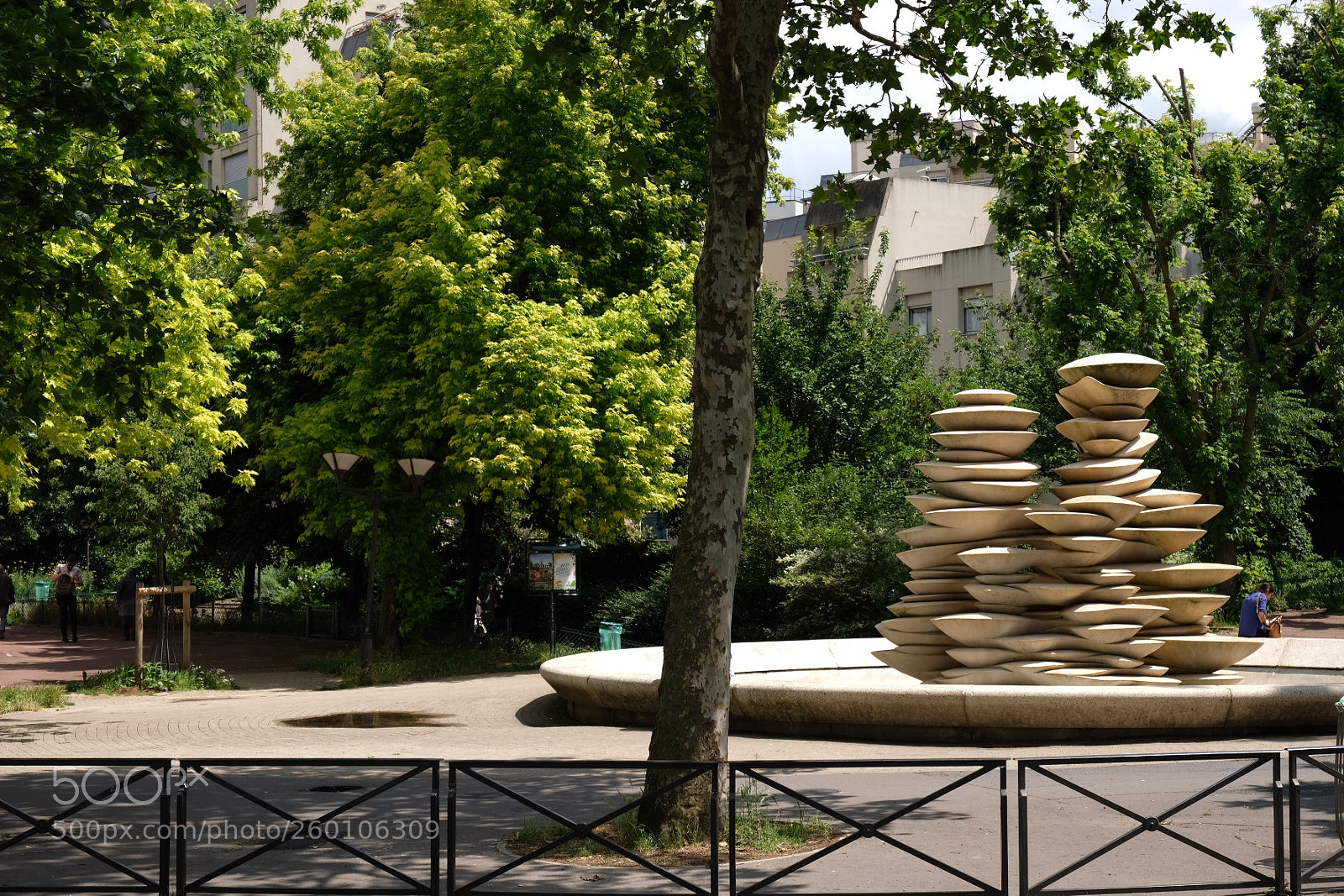 Fujifilm X-T20 sample photo. Zen in paris center photography