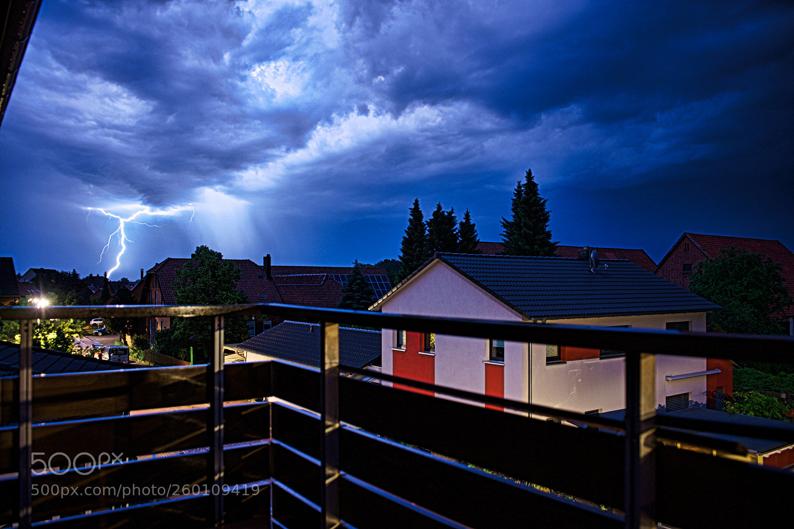 Sony a7 II sample photo. Lightning photography