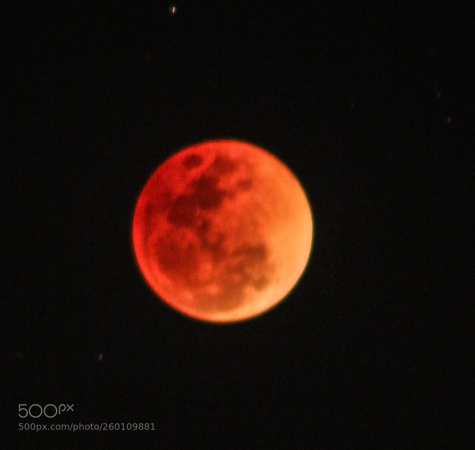 Canon EOS 1300D (EOS Rebel T6 / EOS Kiss X80) sample photo. Lunar eclipse photography