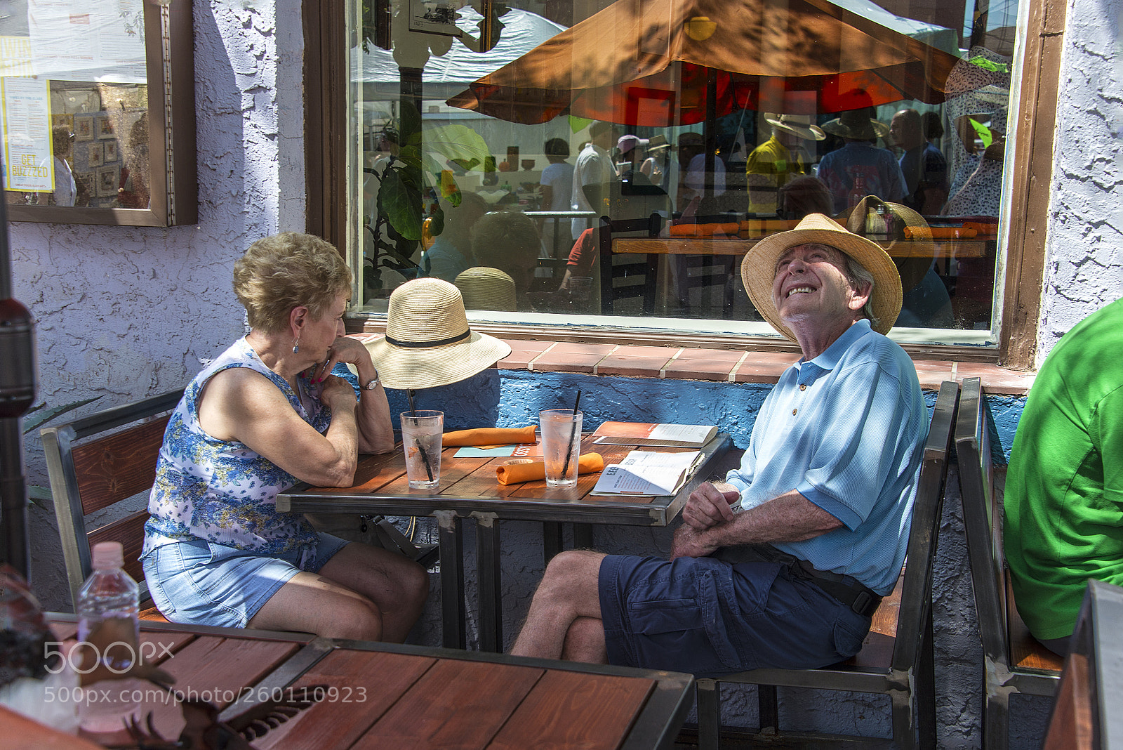 Nikon D610 sample photo. Couple, paseo arts fair photography