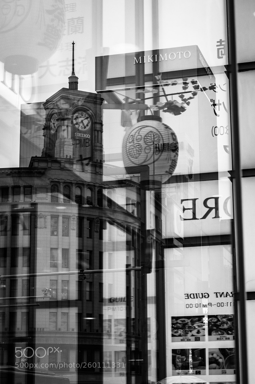 Olympus OM-D E-M5 II sample photo. Ginza mitsukoshi photography