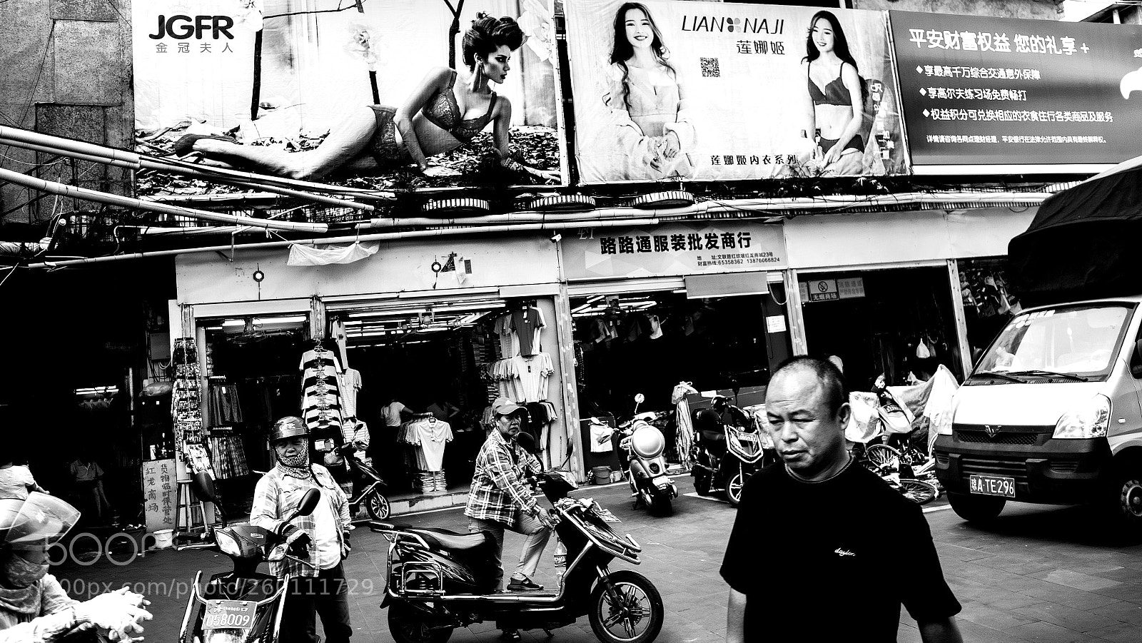 Ricoh GR II sample photo. Untitled photography