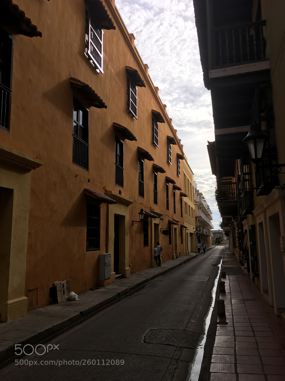 Apple iPhone SE sample photo. Calles de cartagena photography