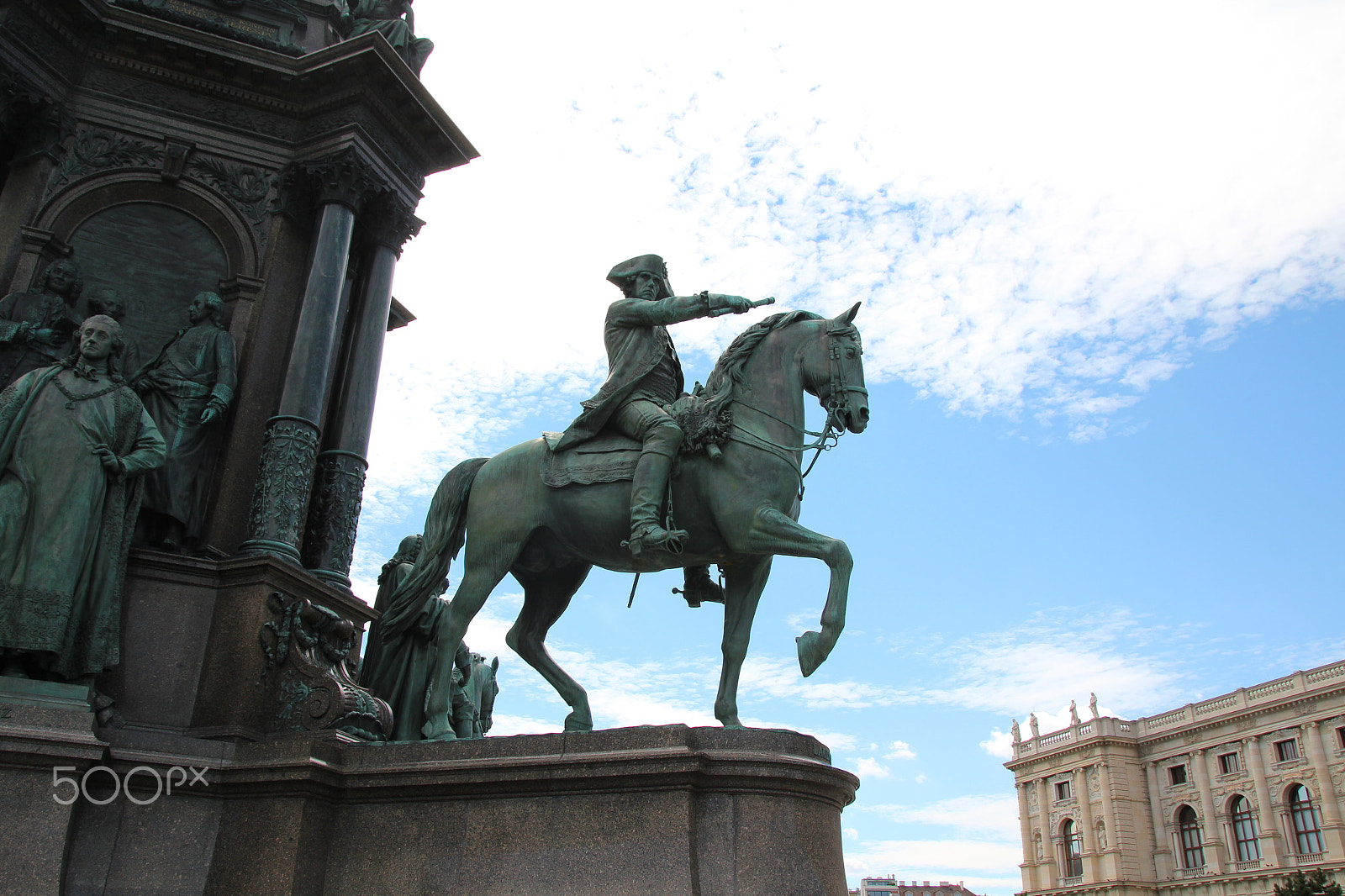 Sigma 18-250mm F3.5-6.3 DC OS HSM sample photo. Horseman in vienna photography