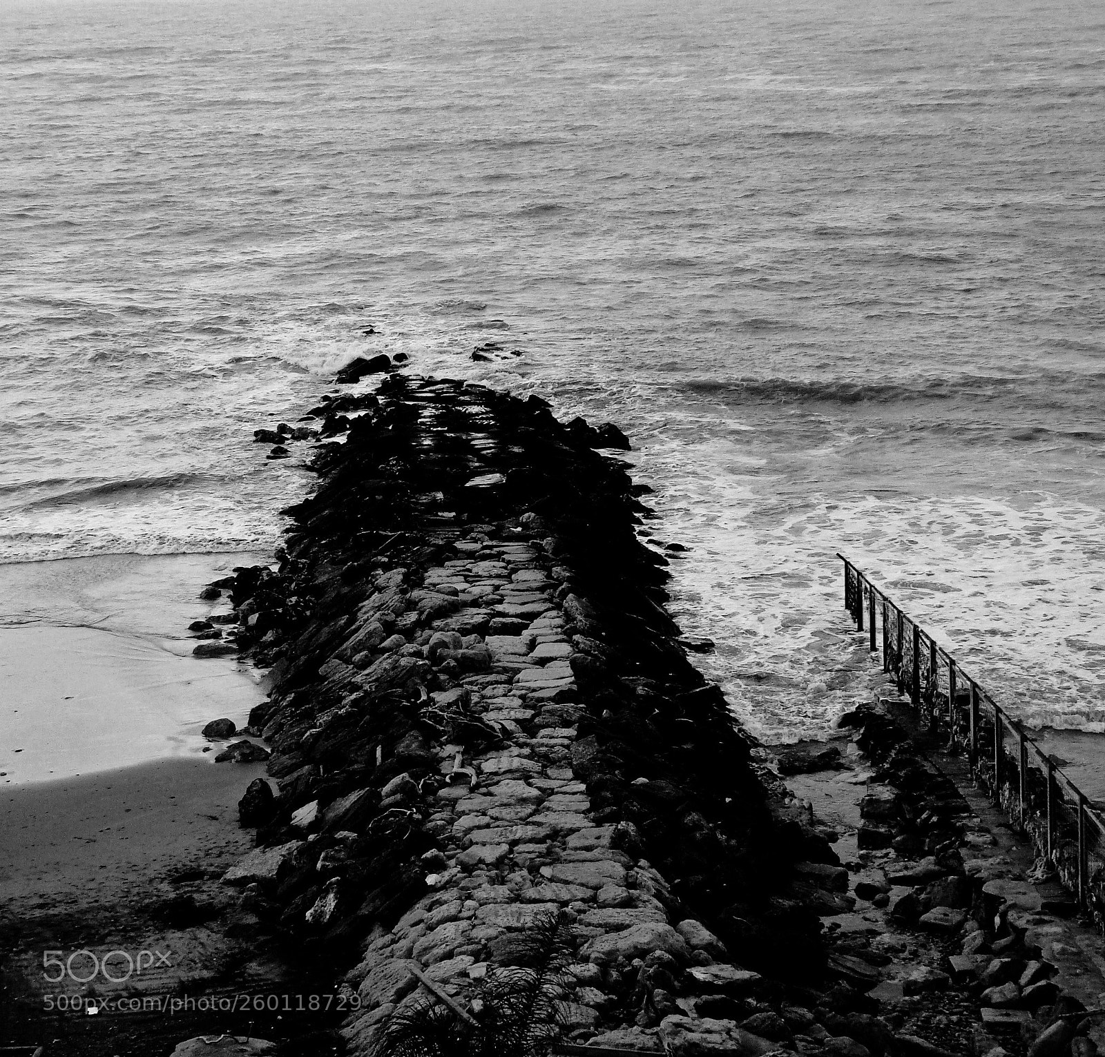 Sony Cyber-shot DSC-H50 sample photo. The pier photography