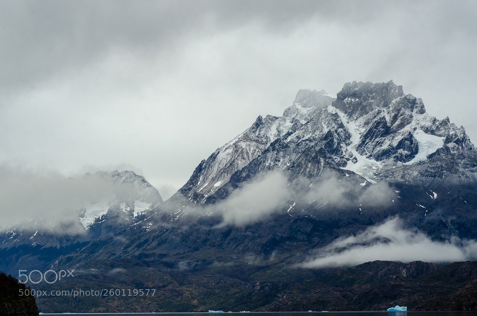 Nikon D7000 sample photo. Lago grey torres del photography