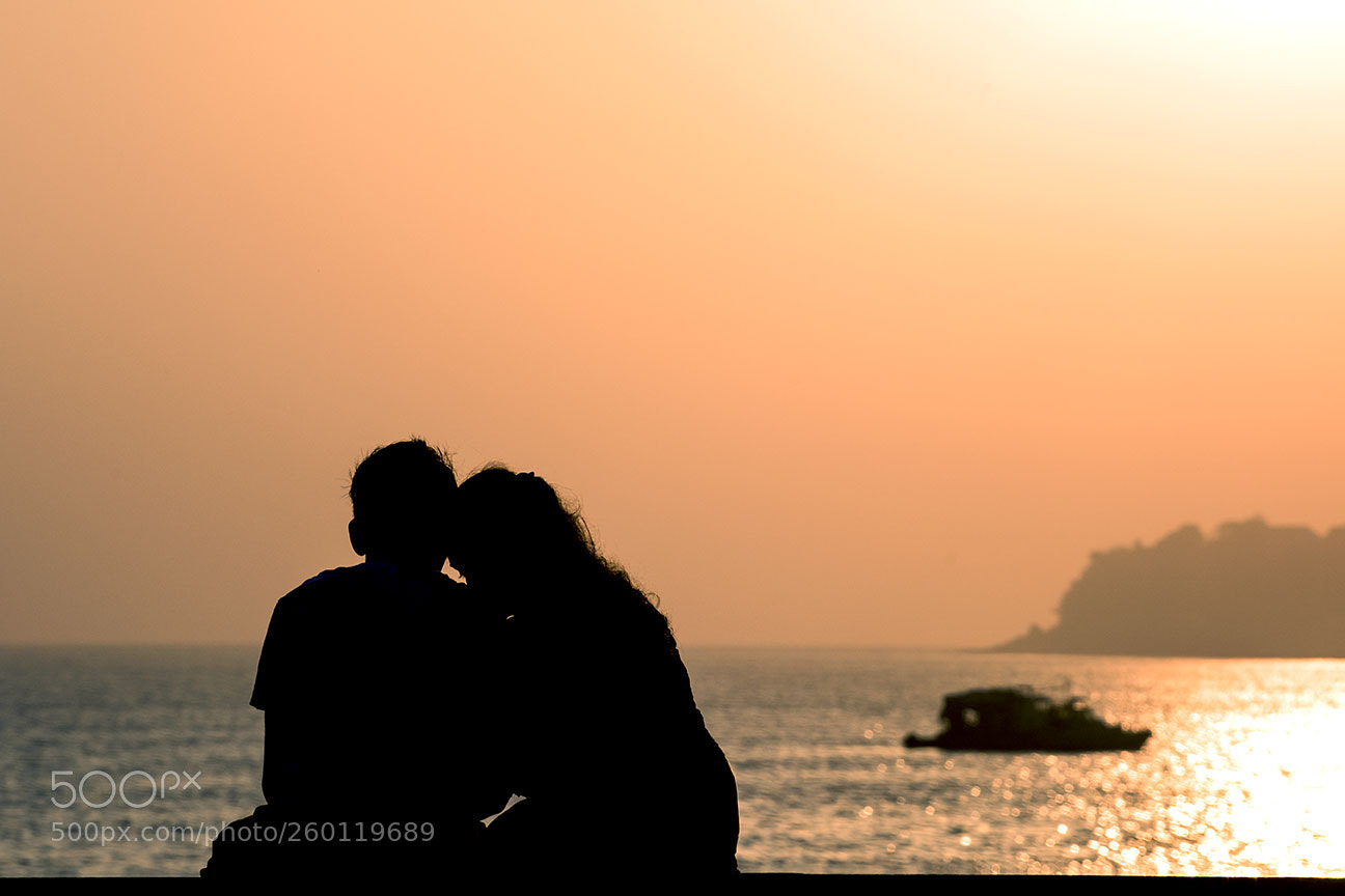 Nikon D810 sample photo. Private moments photography