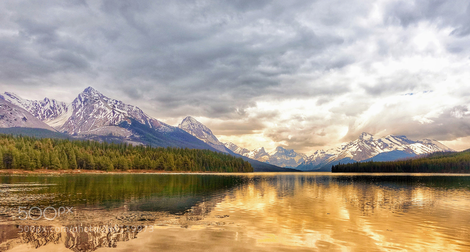 Sony Cyber-shot DSC-RX100 IV sample photo. Maligne lake photography