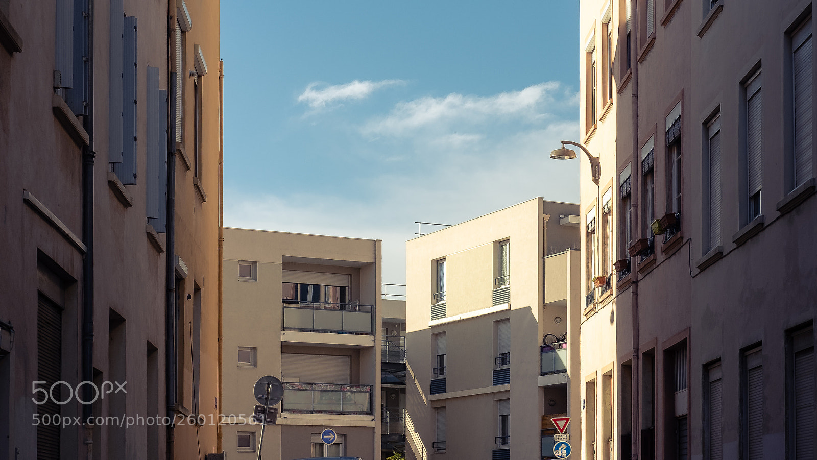 Fujifilm X-Pro2 sample photo. Streets of lyon photography