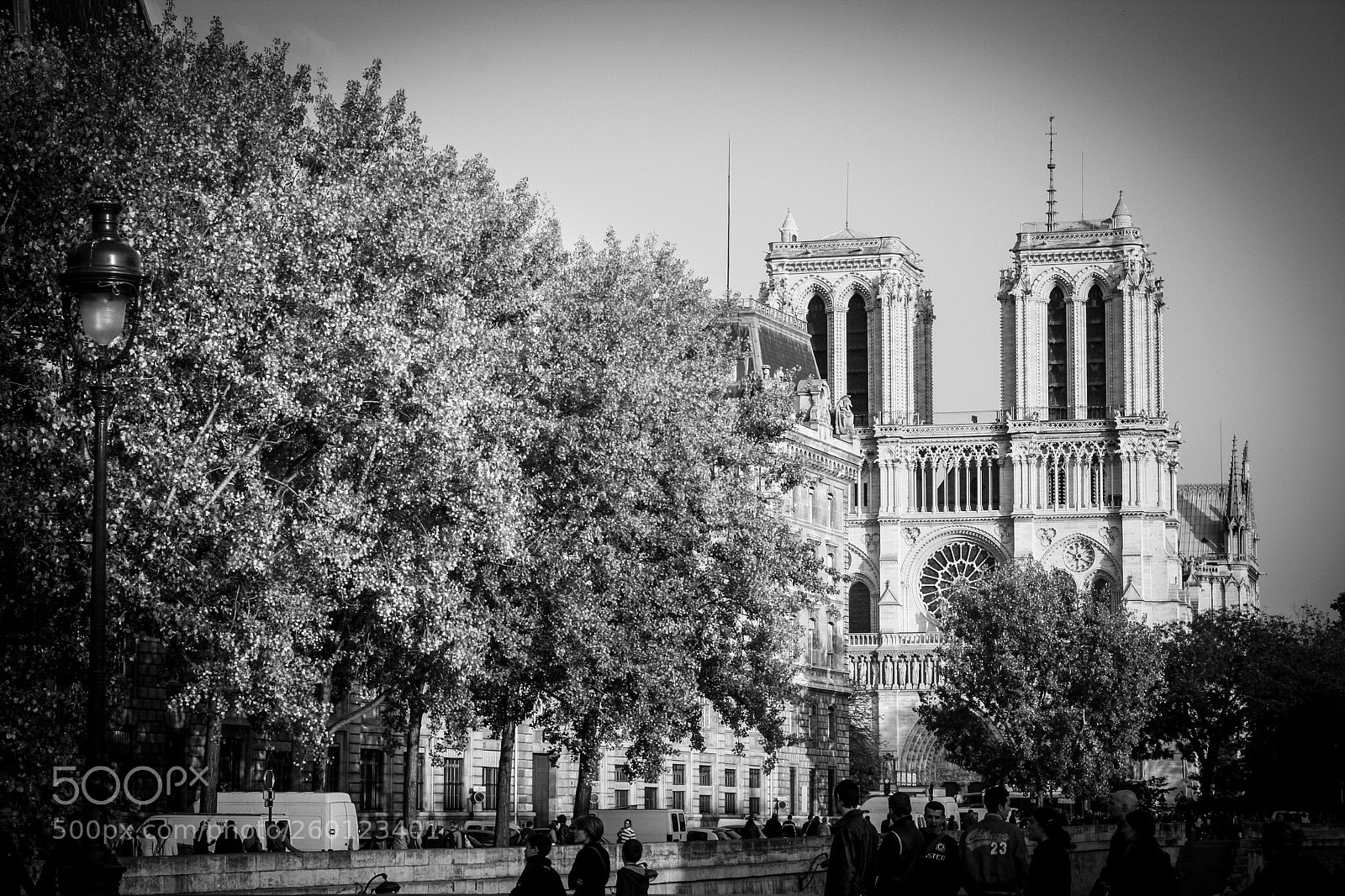 Canon EOS 350D (EOS Digital Rebel XT / EOS Kiss Digital N) sample photo. Notre dame photography